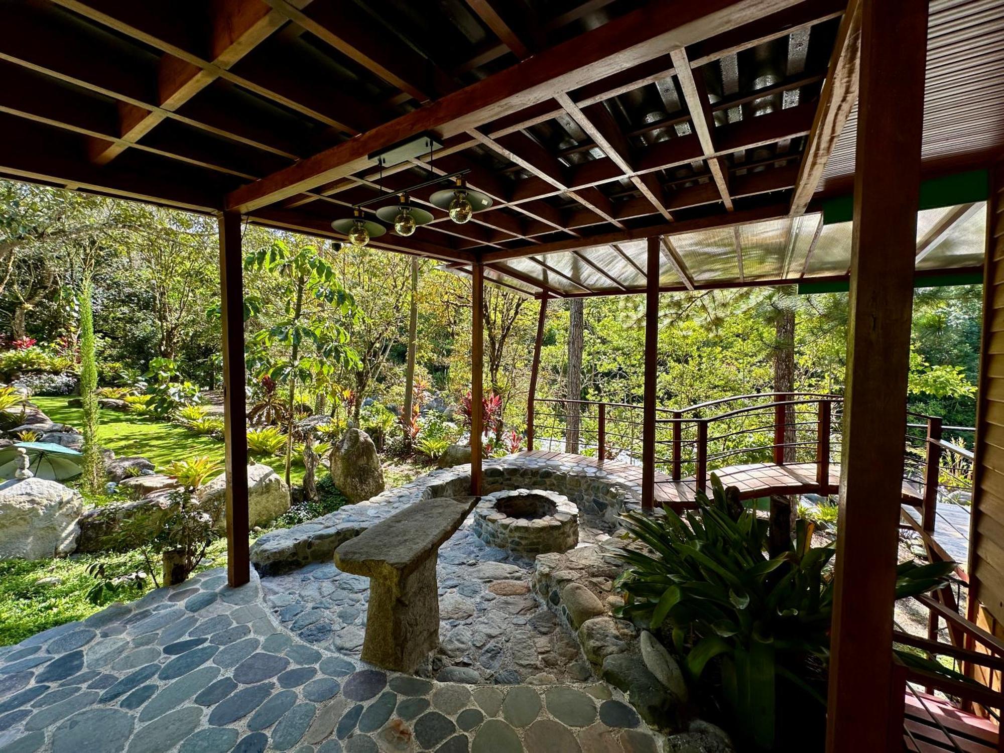 Hotel De Montana El Pelicano San Isidro De El General 외부 사진